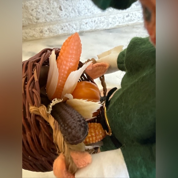 Vintage 1991 Annalee 10” Thanksgiving Doll - Picture 3 of 4